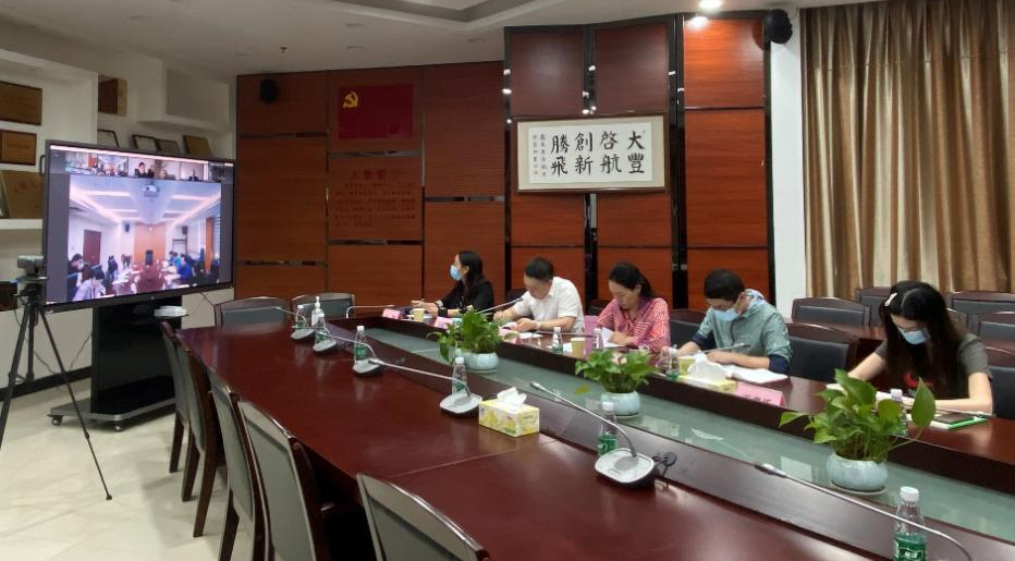 图片说明