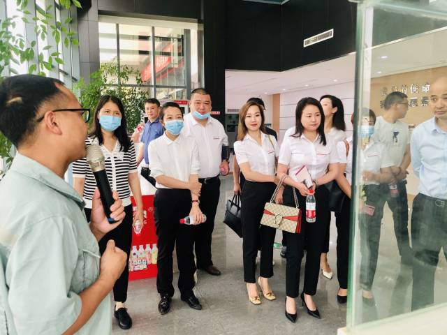 图片说明
